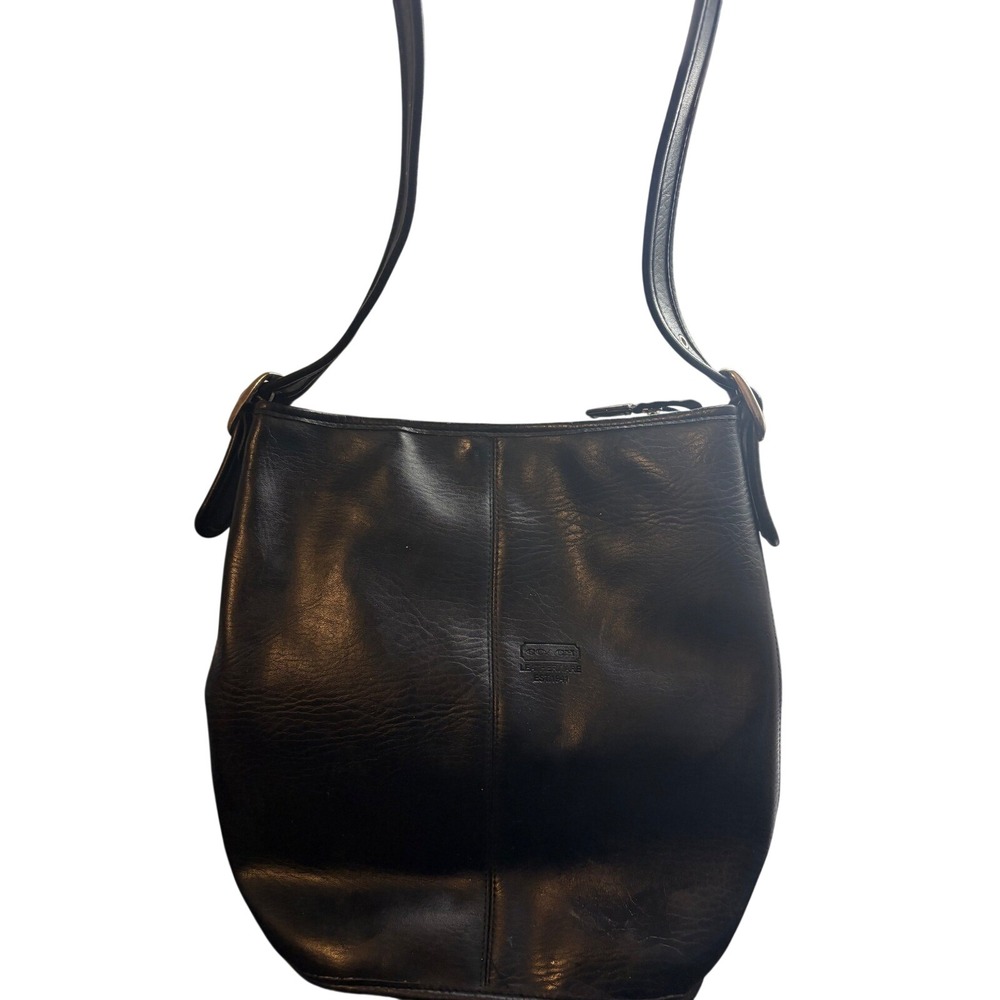 Coach Vintage Black Leather Shoulder Bag Leatherware EST 1941 NT-4908